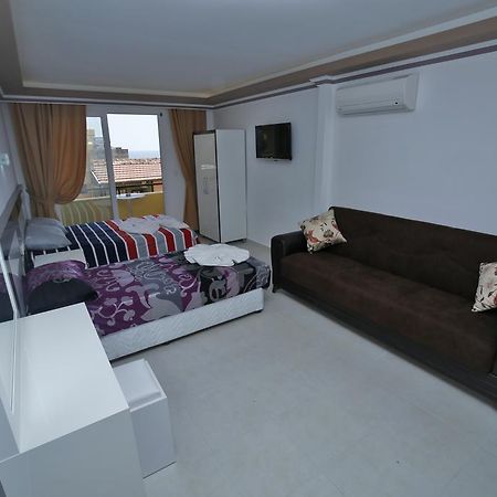 Ustun Apart Pansiyon Alanya Exteriör bild