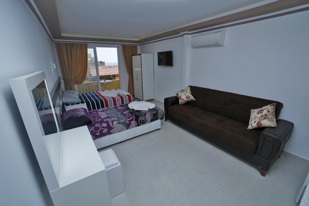 Ustun Apart Pansiyon Alanya Exteriör bild